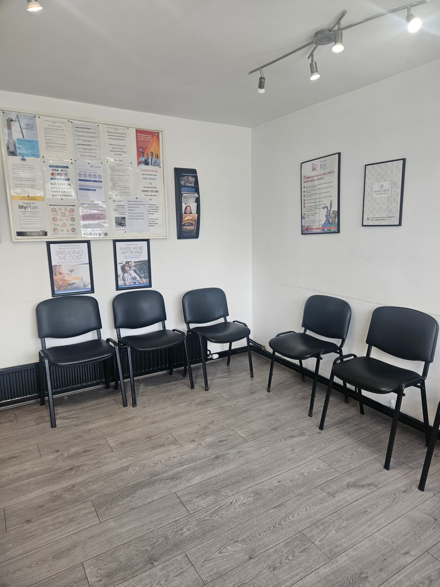 Waiting area at Wolverhampton Dental